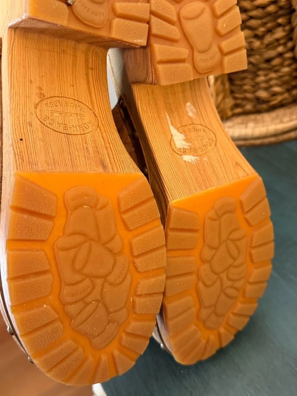 KORK EASE Tilly Brown Leather Studded Clogs Wooden Platform Soles size 8M - Picture 7 of 7